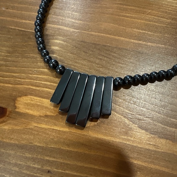 Black Beaded Hematite Necklace - Picture 6 of 7